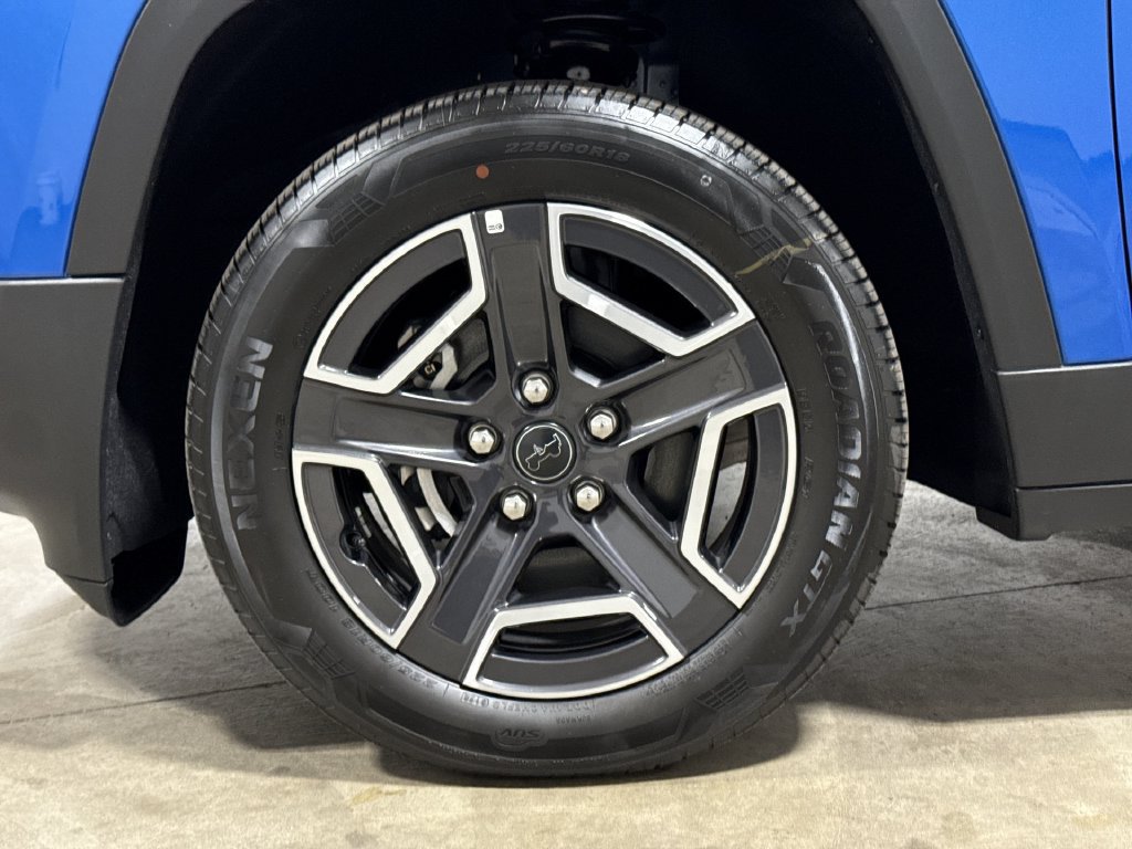 New 2026 Jeep Cherokee Laredo AWD/4WD image 26