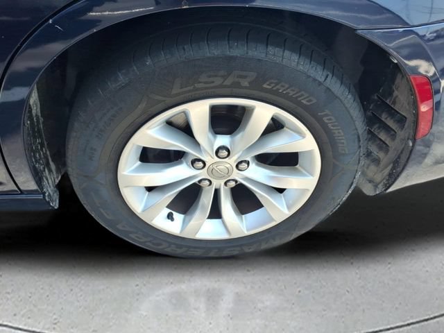 Used 2016 Chrysler 300 Limited RWD image 17