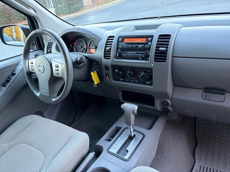 Used 2007 Nissan Frontier LE w/ Rockford Fosgate Pkg RWD image 39