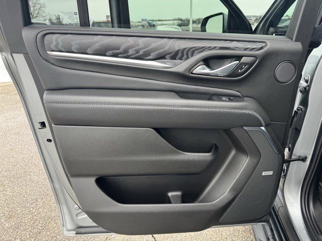 Used 2023 GMC Yukon XL Denali w/ LPO, Floor Liner Package image 31