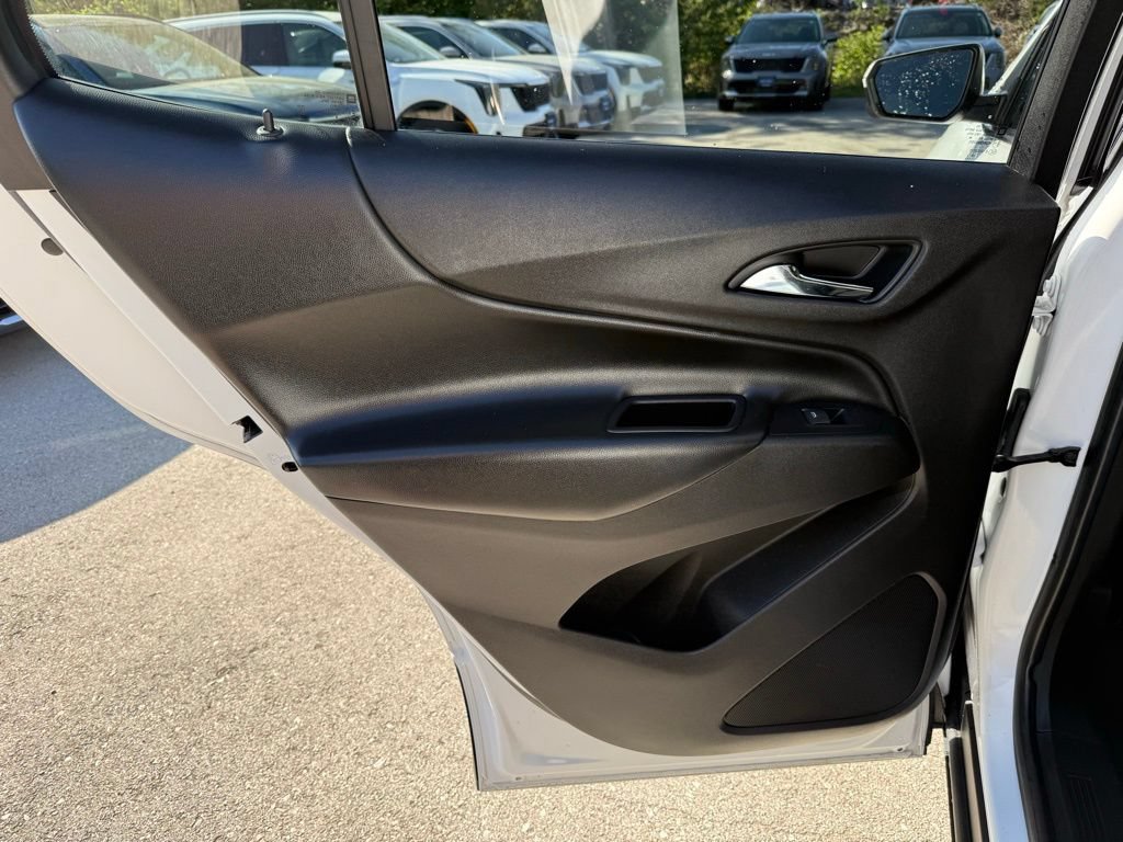 Used 2019 Chevrolet Equinox LT FWD image 9