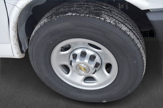 New 2025 Chevrolet Express 2500 w/ Driver Convenience Package image 12