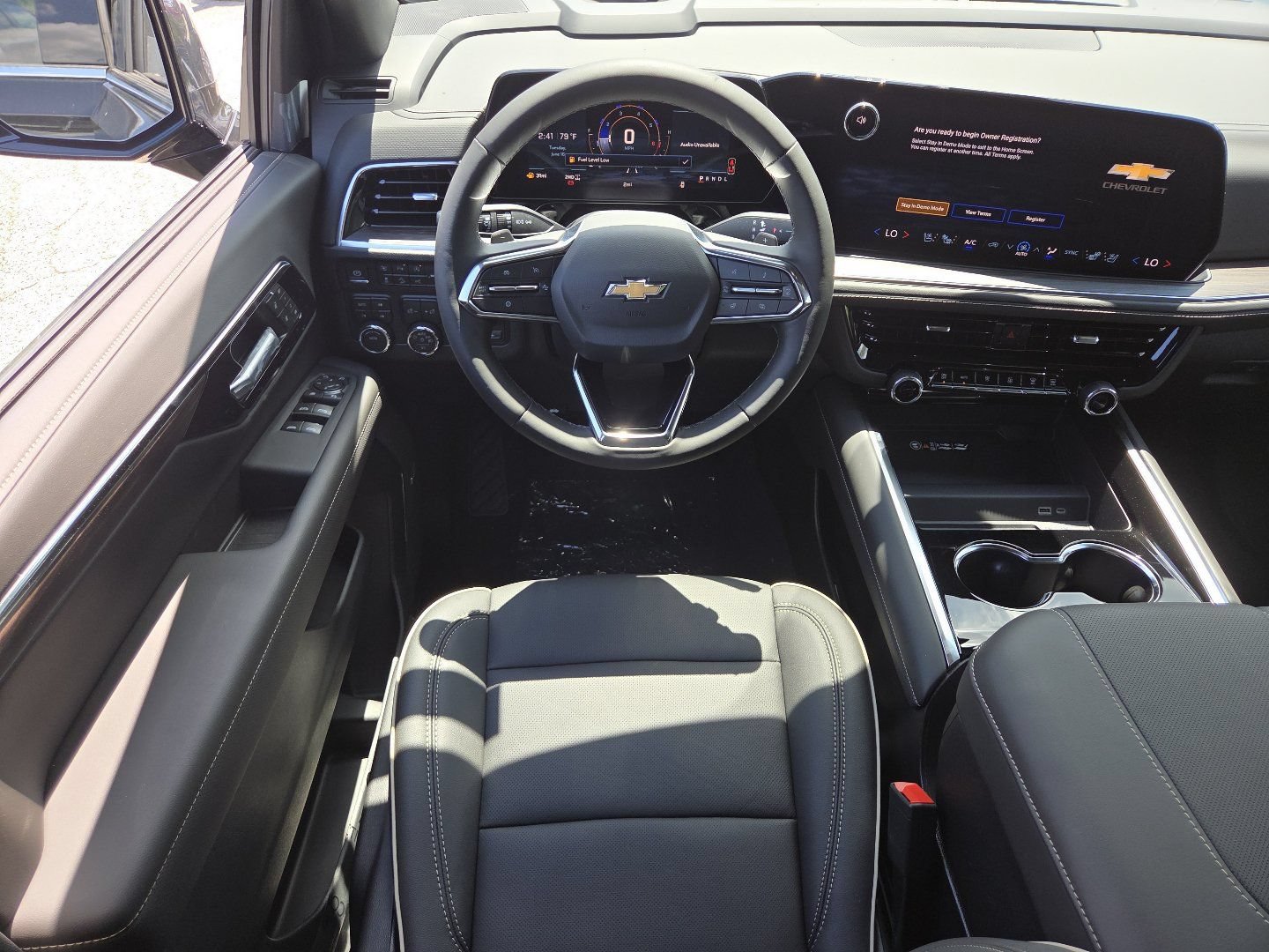 New 2026 Chevrolet Tahoe Premier w/ Sun And Tow Package AWD/4WD image 31