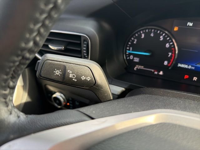 Certified 2022 Ford Explorer XLT w/ Equipment Group 202A AWD/4WD image 49