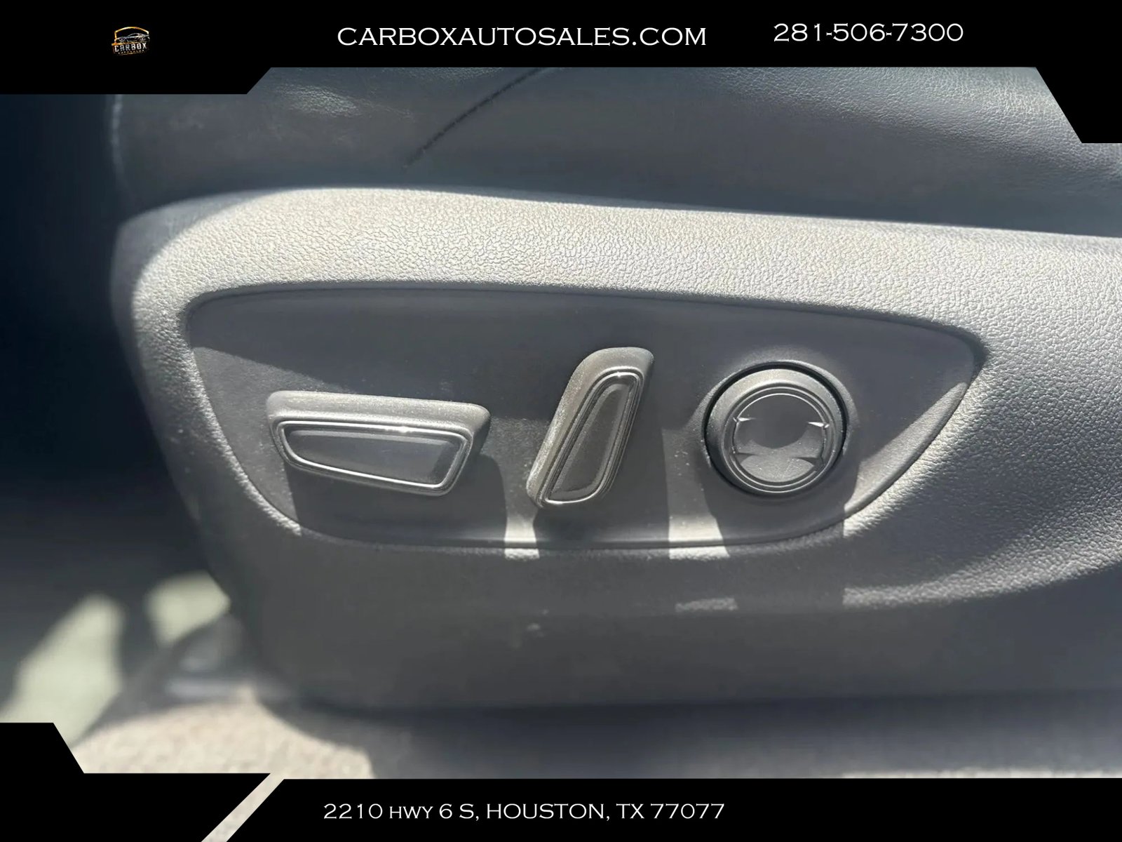 Used 2023 Toyota RAV4 XSE w/ XSE Grade Weather Package AWD/4WD image 19