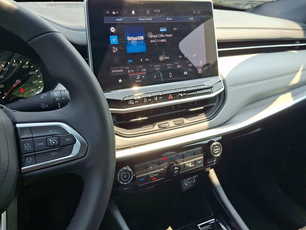 Certified 2023 Jeep Compass Limited AWD/4WD image 19