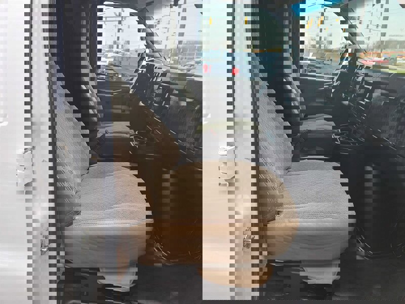 Used 2017 GMC Savana 2500 2500 3DR EXTENDED CARGO VAN/V8 image 13