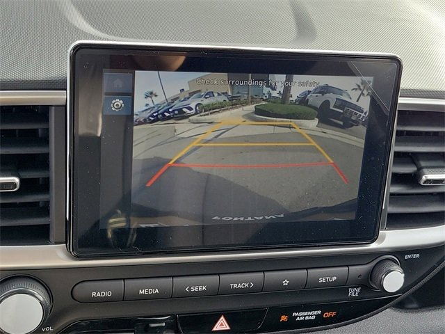 New 2026 Hyundai Venue SE image 9