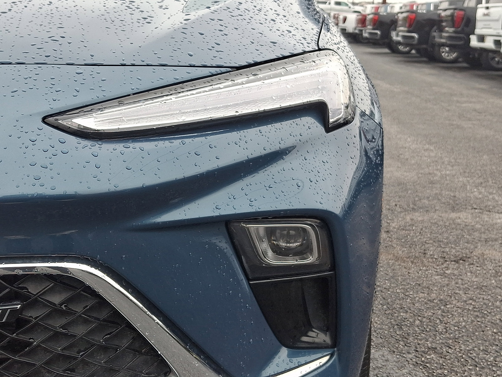 Used 2024 Buick Encore GX Sport Touring image 9