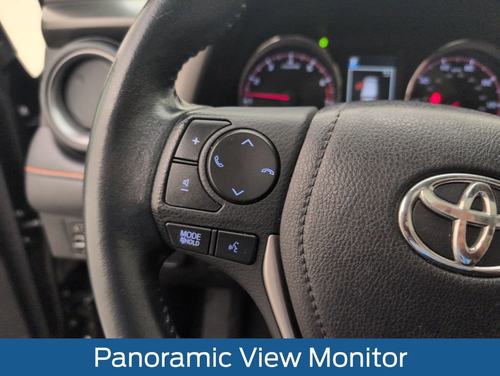 Used 2016 Toyota RAV4 SE w/ Advanced Technology Package image 34