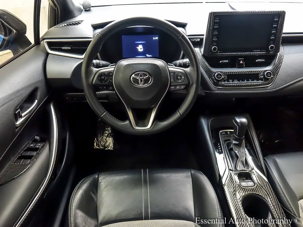 Used 2022 Toyota Corolla XSE FWD image 12