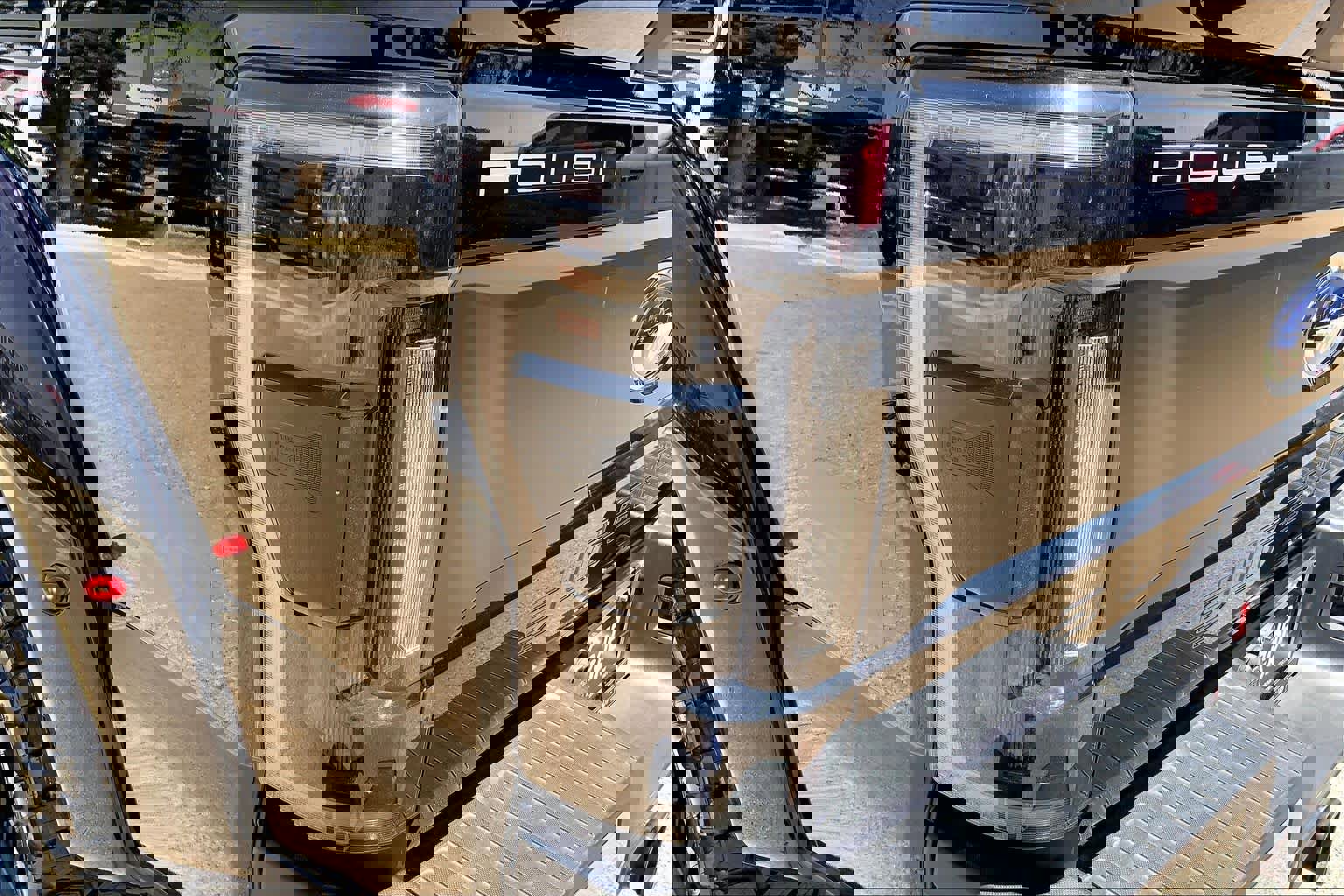 Used 2019 Ford F250 Lariat w/ Lariat Ultimate Package AWD/4WD image 29