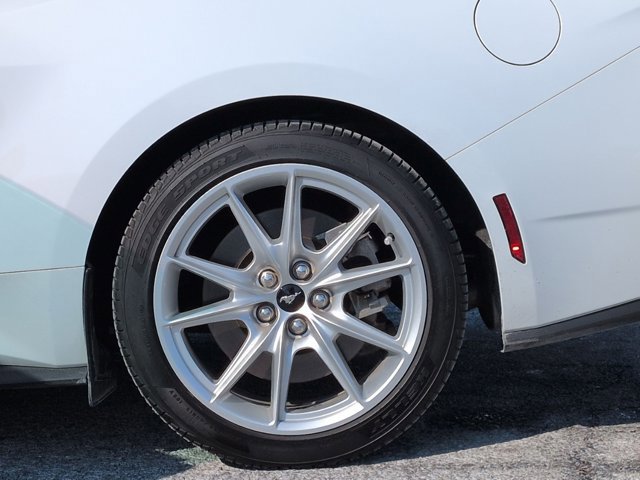 Used 2024 Ford Mustang GT Premium image 23