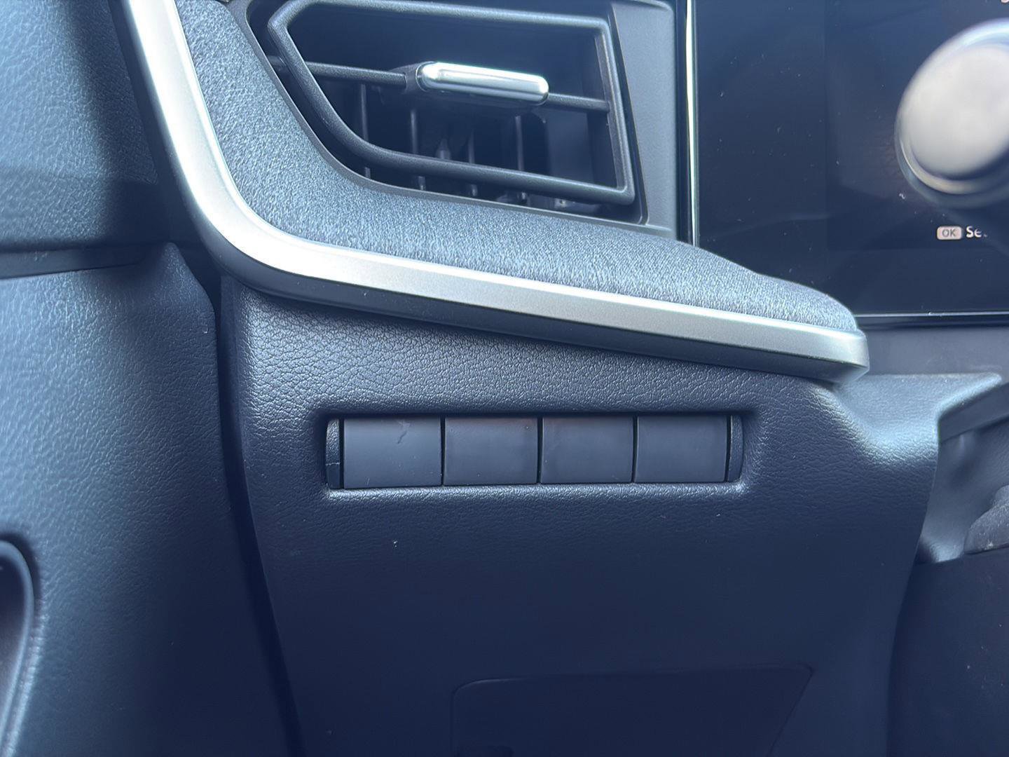 New 2026 Nissan Kicks SV w/ Cold Weather Package image 17