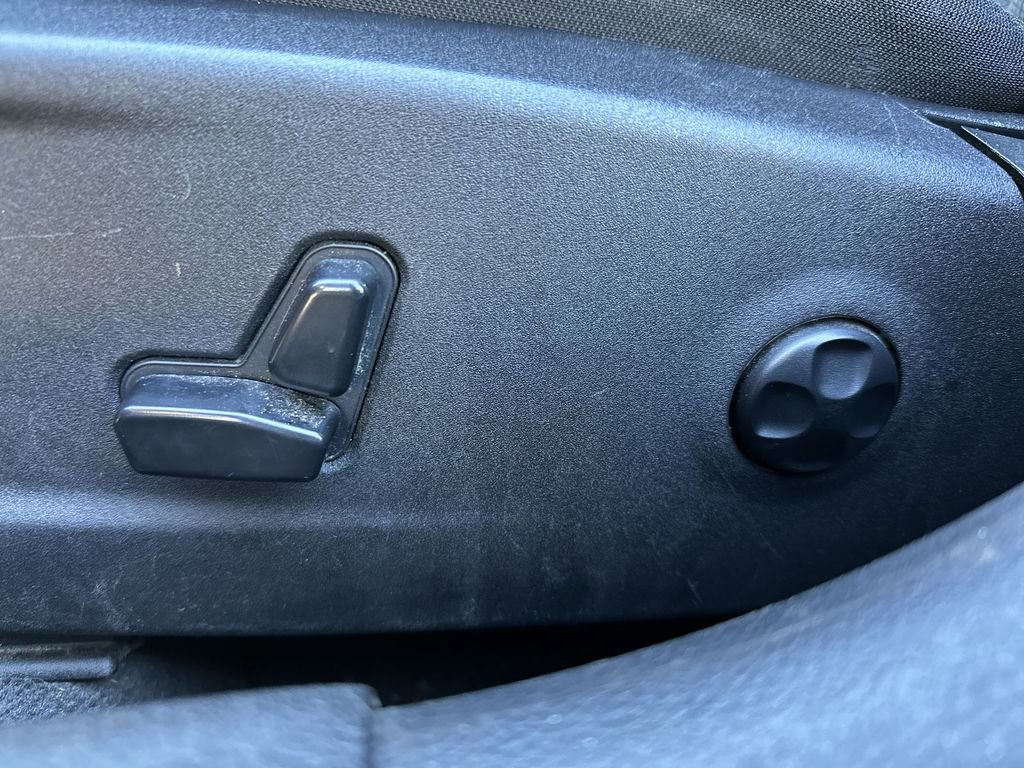 Used 2018 Dodge Charger R/T image 11