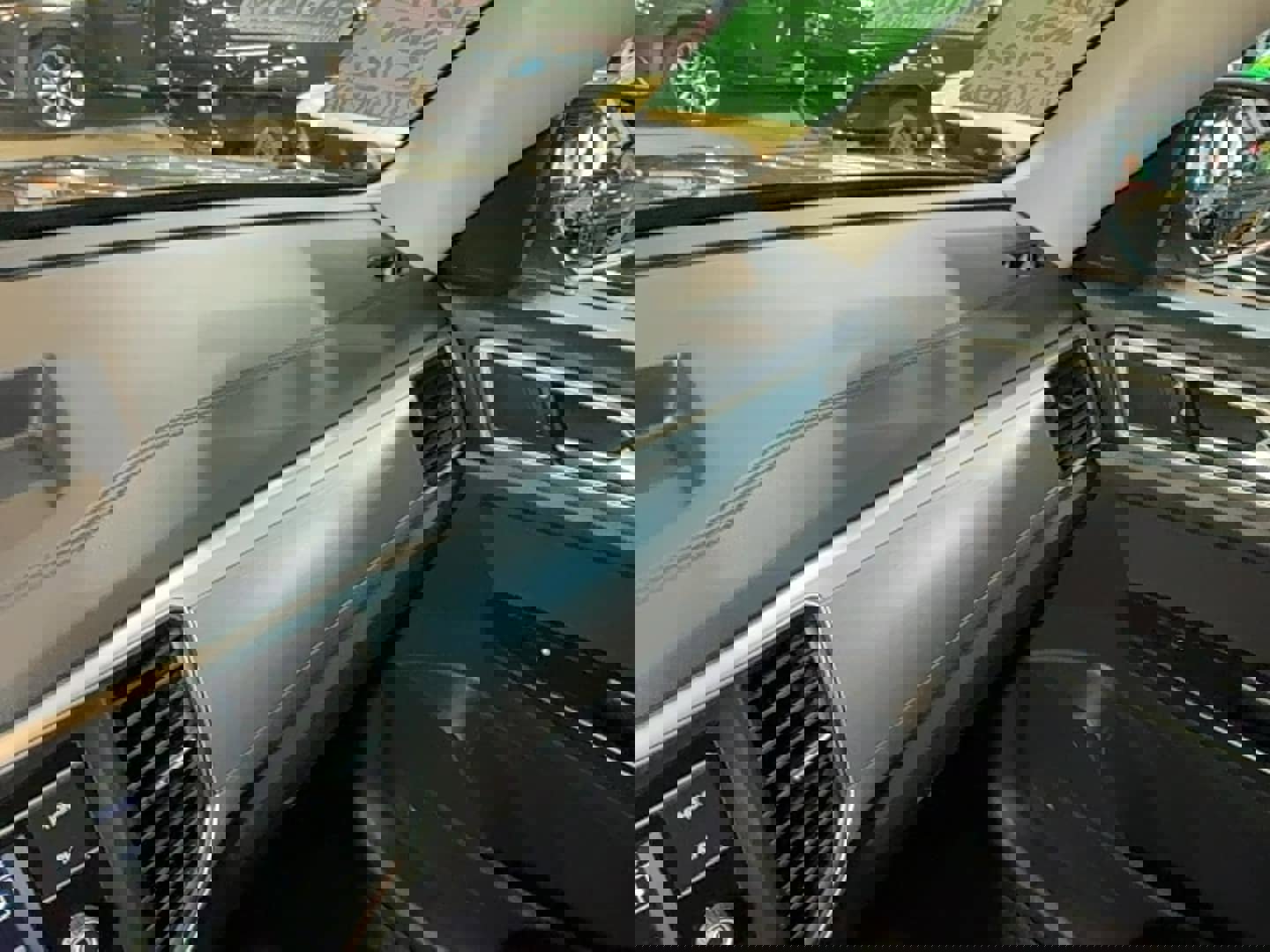 Used 2018 Volkswagen Atlas S image 33