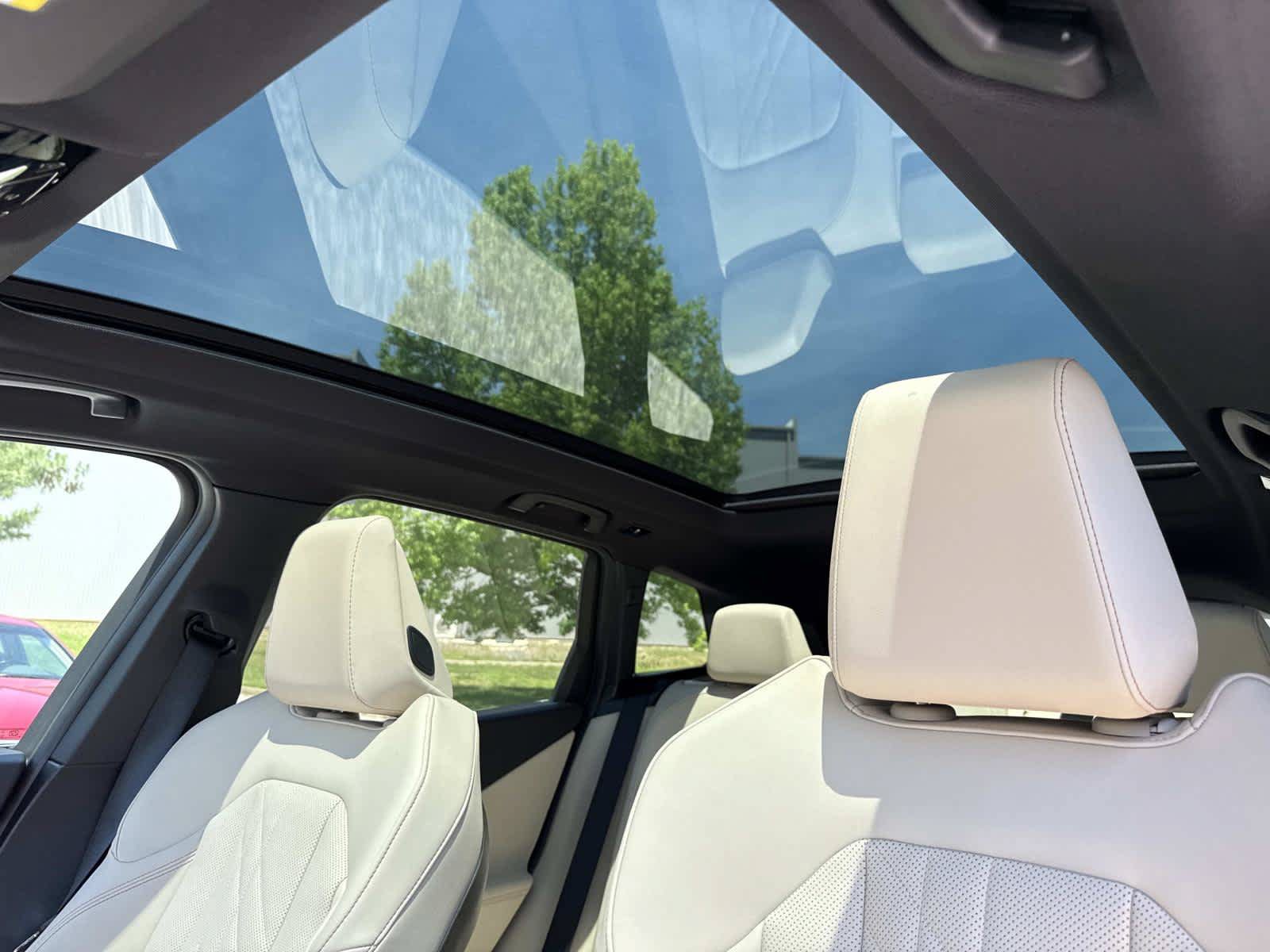 New 2026 BMW X3 xDrive30i w/ Premium Package AWD/4WD image 4