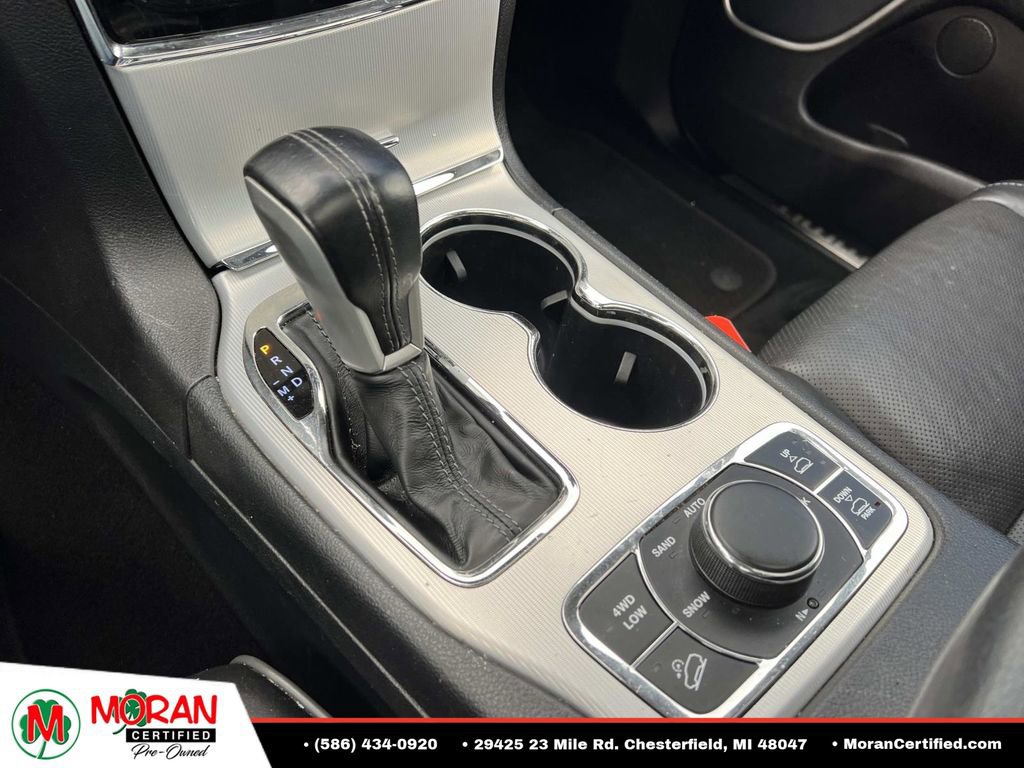 Used 2020 Jeep Grand Cherokee Summit AWD/4WD image 24