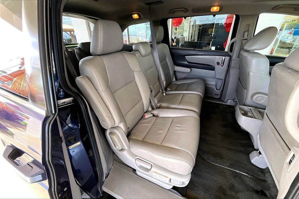 Used 2014 Honda Odyssey Touring image 25