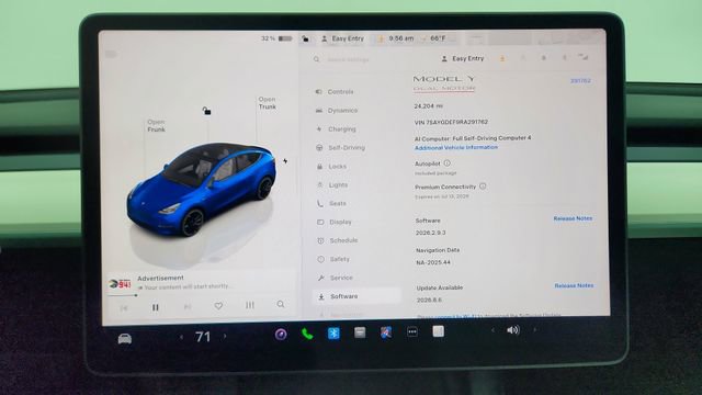 Used 2024 Tesla Model Y Performance AWD/4WD image 40