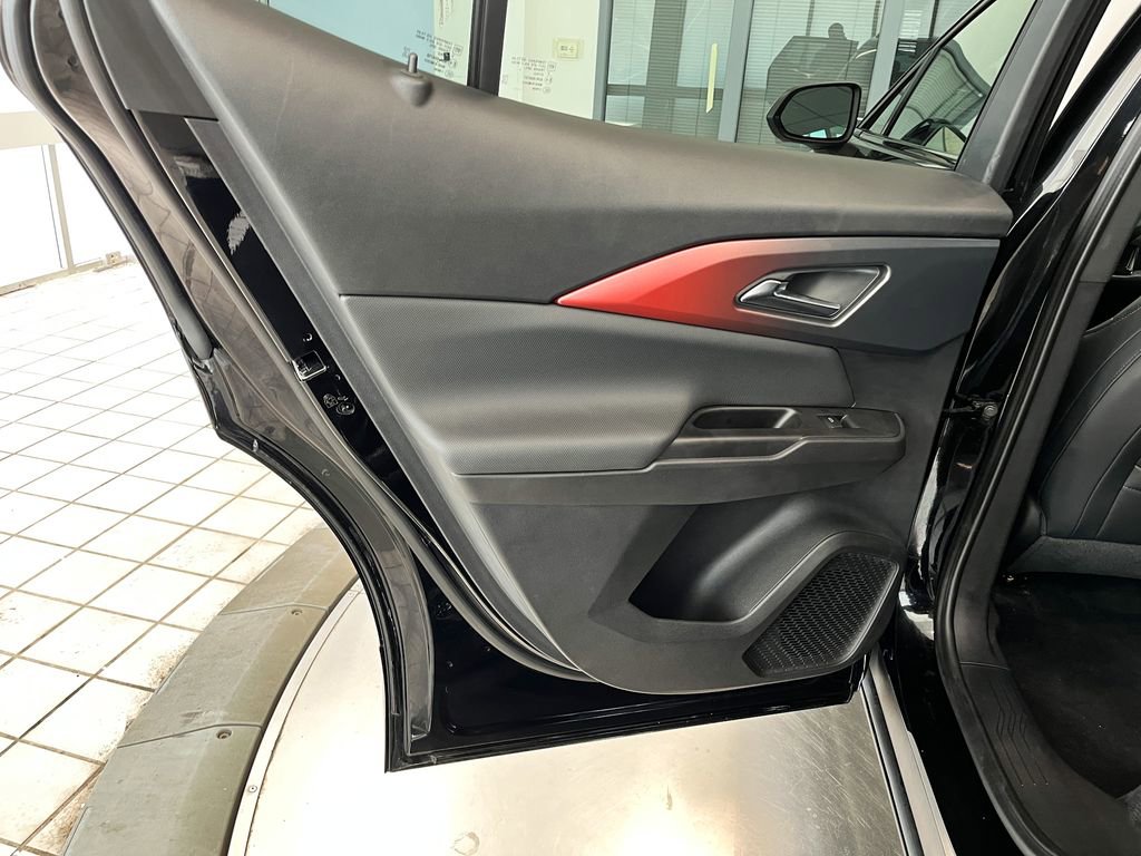 Certified 2024 Chevrolet Equinox EV RS image 27