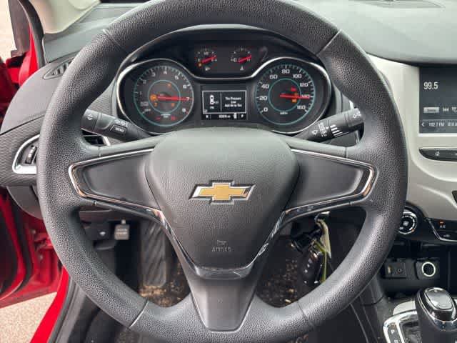 Used 2017 Chevrolet Cruze LS FWD image 12