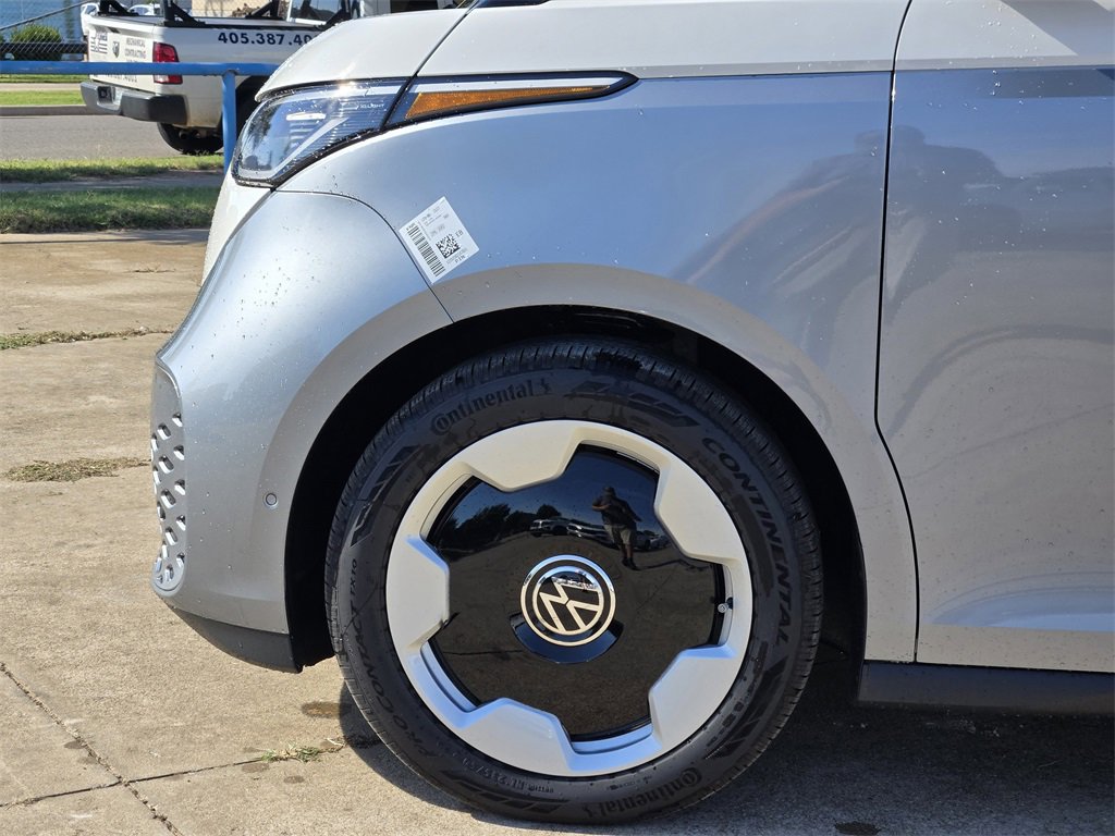 New 2025 Volkswagen ID. Buzz Pro S Plus image 5