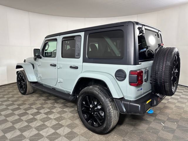 Used 2023 Jeep Wrangler Unlimited Sahara w/ Cold Weather Group image 5