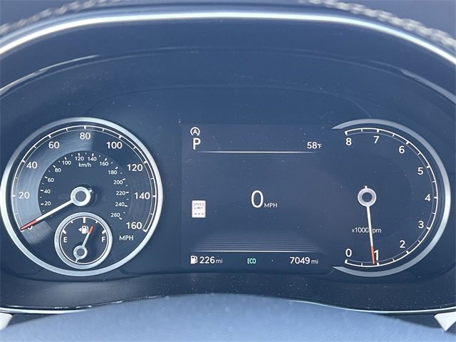 Used 2024 Genesis GV70 2.5T w/ Advanced Package image 22