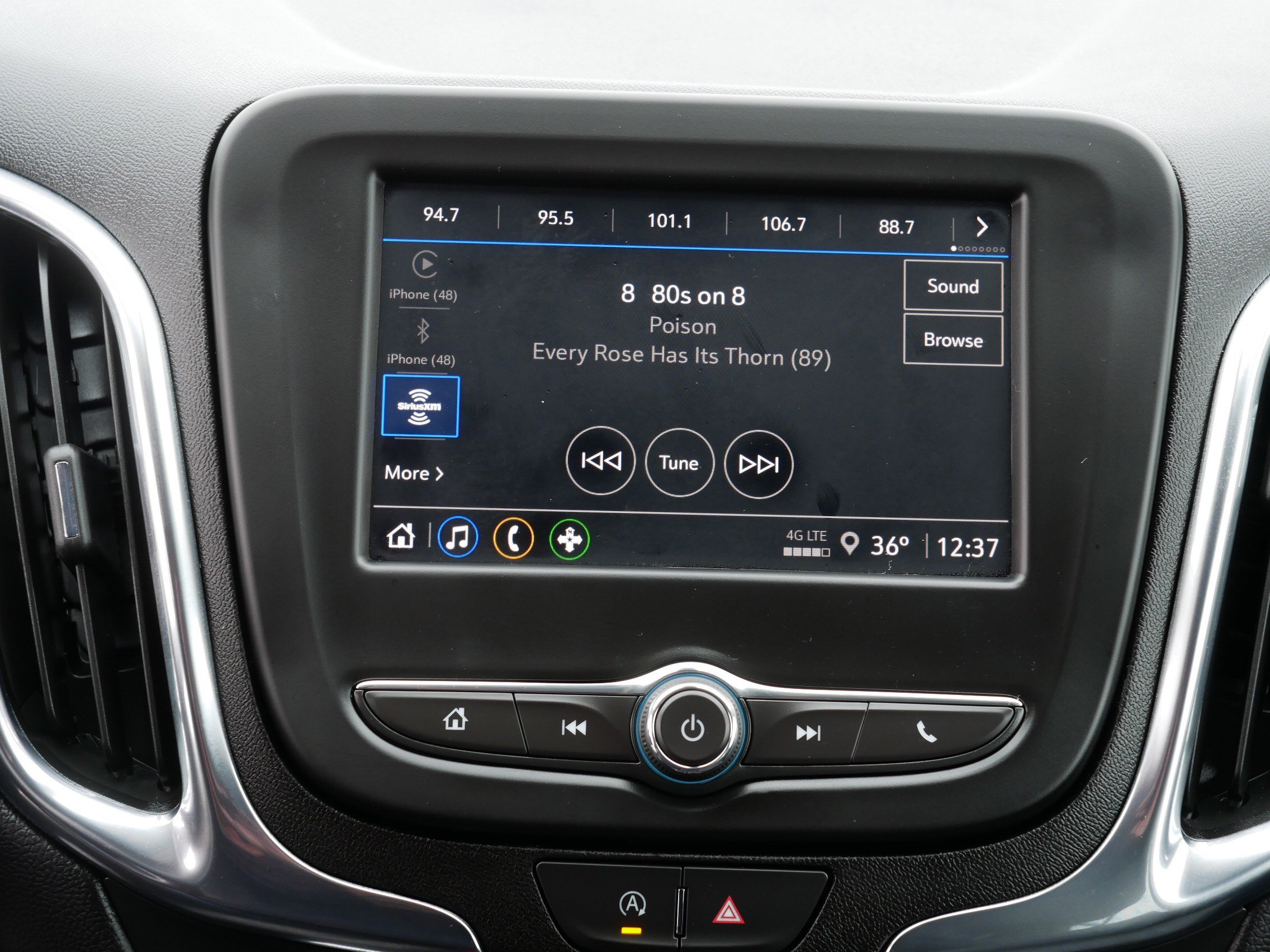 Used 2024 Chevrolet Equinox LT image 22