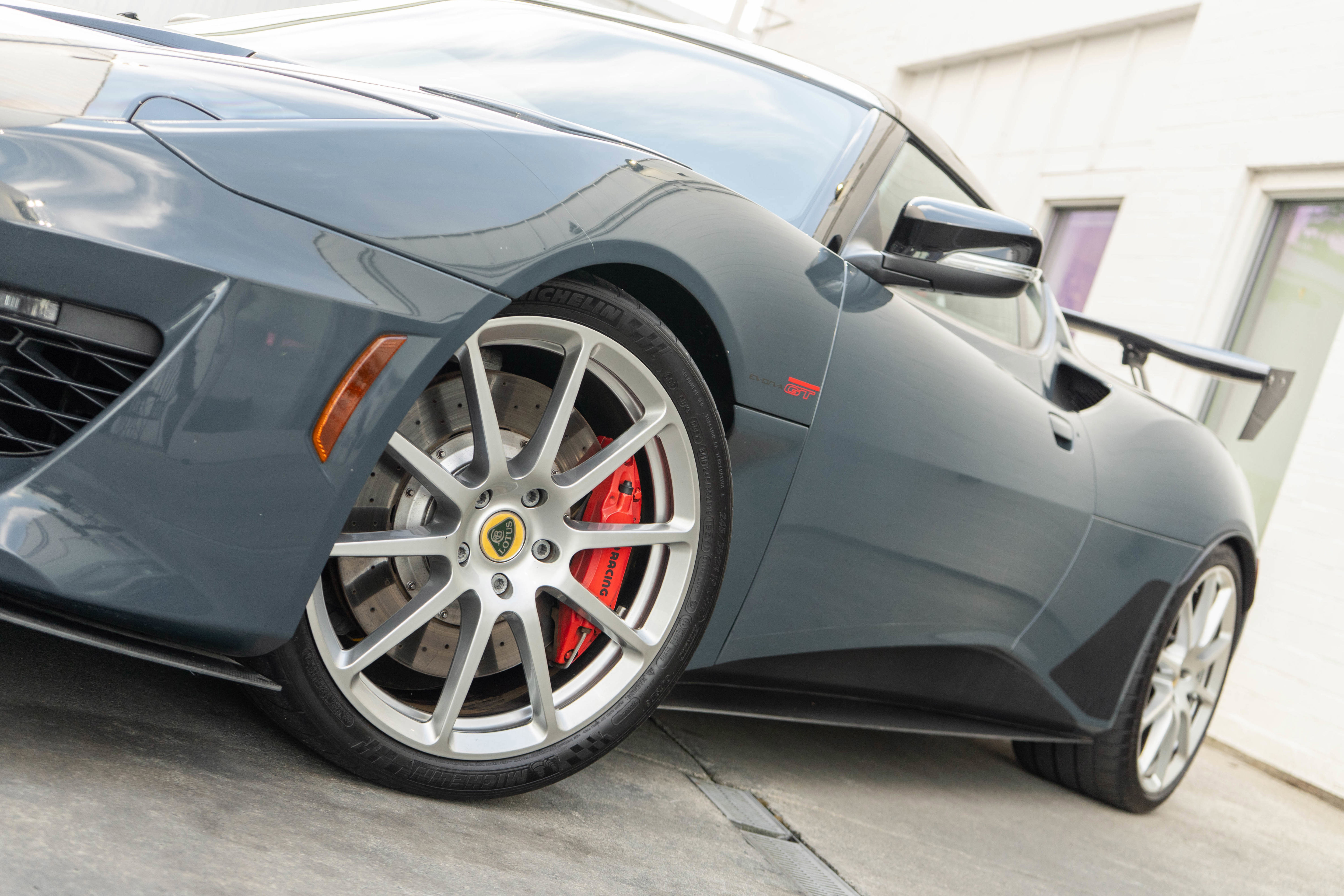 Used 2020 Lotus Evora image 4