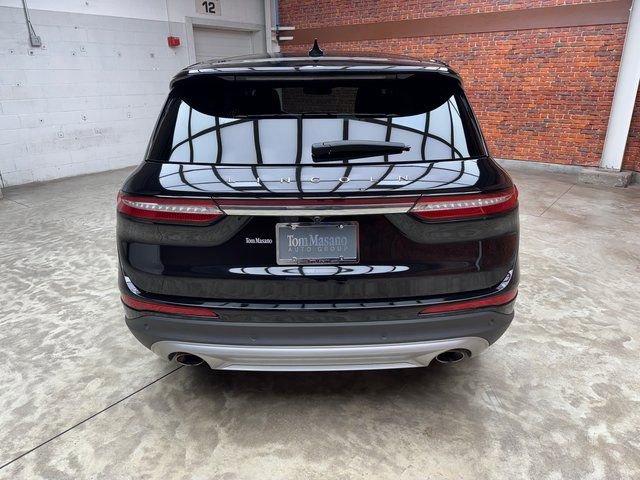 Used 2023 Lincoln Corsair FWD image 4