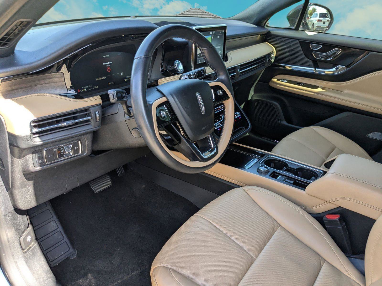 Used 2022 Lincoln Corsair Grand Touring image 23