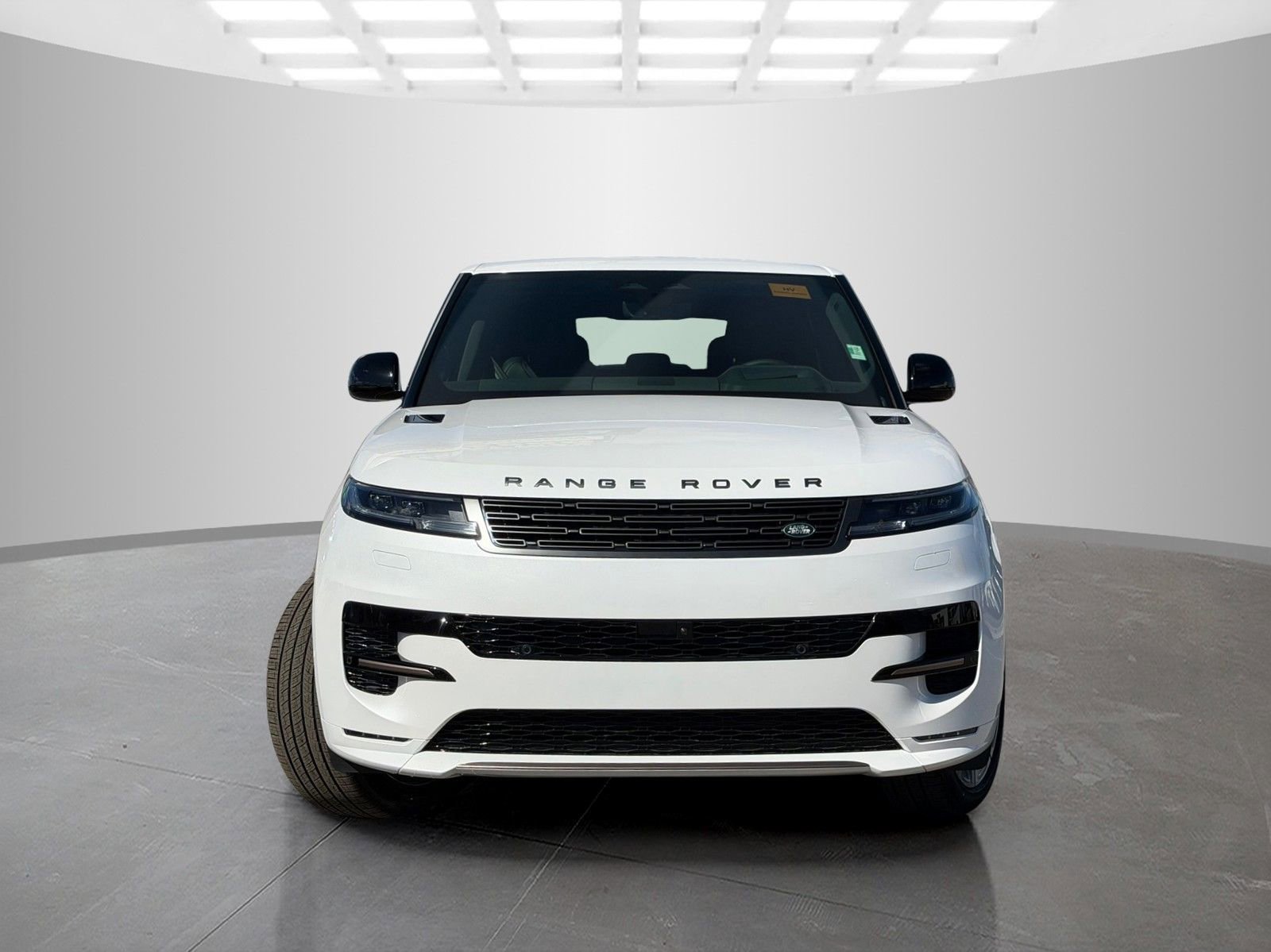 New 2026 Land Rover Range Rover Sport Dynamic SE image 2