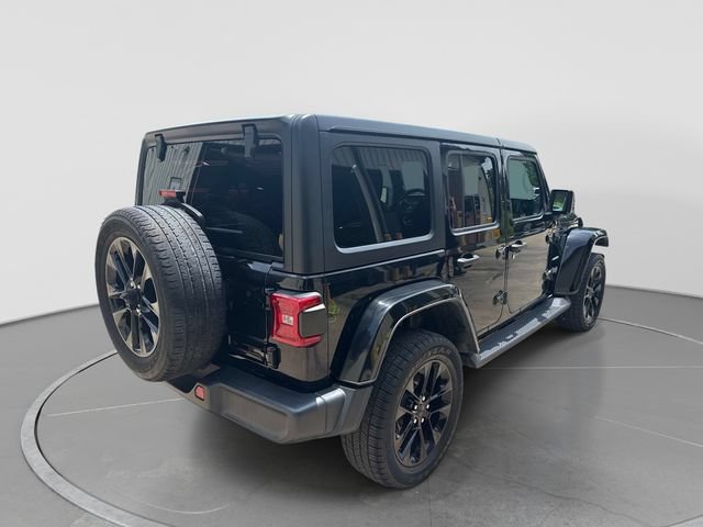 Used 2023 Jeep Wrangler Unlimited Sahara AWD/4WD image 4