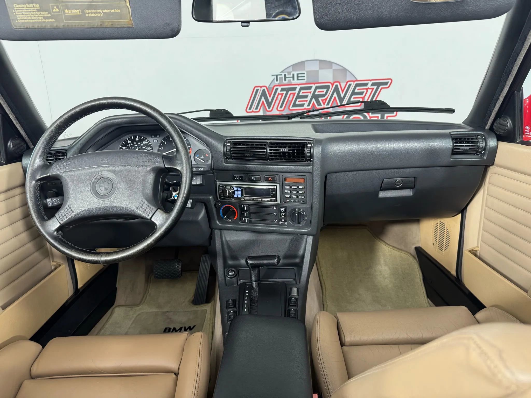 Used 1991 BMW 325i Convertible RWD image 28