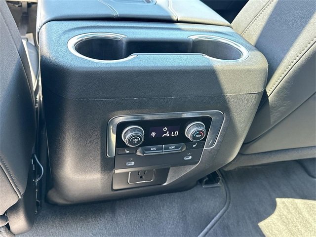 Used 2024 Chevrolet Tahoe Z71 w/ Off-Road Capability Package image 21