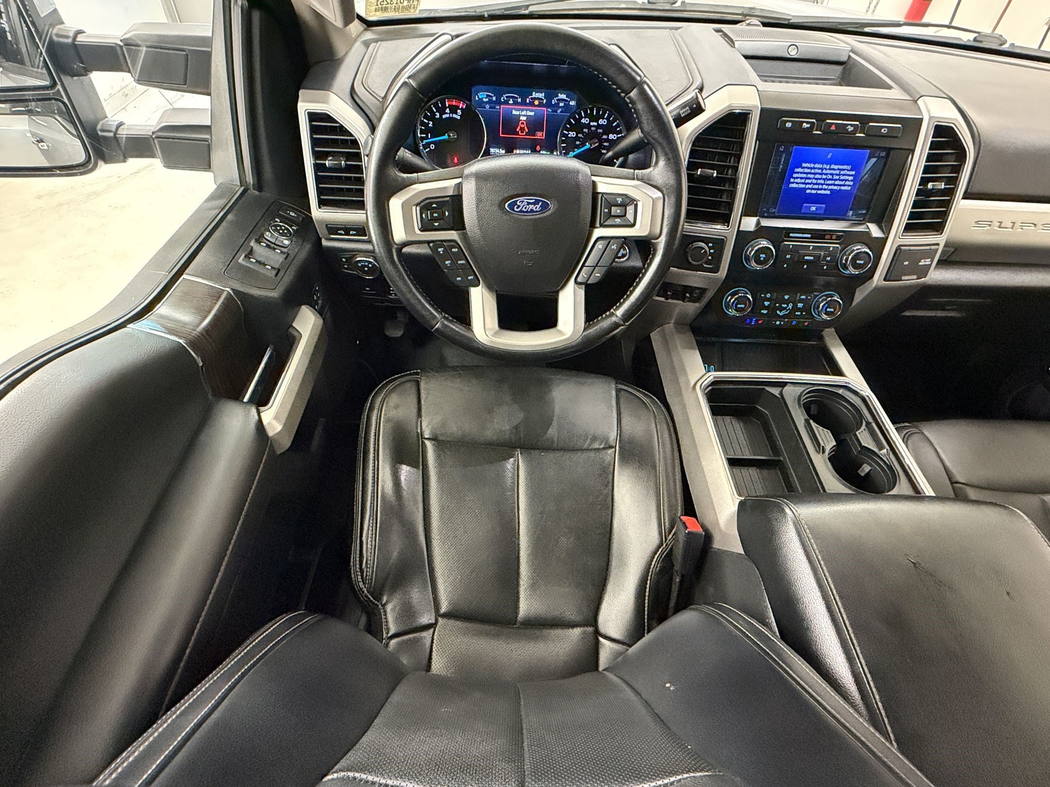 Used 2021 Ford F350 Lariat w/ Lariat Ultimate Package AWD/4WD image 30