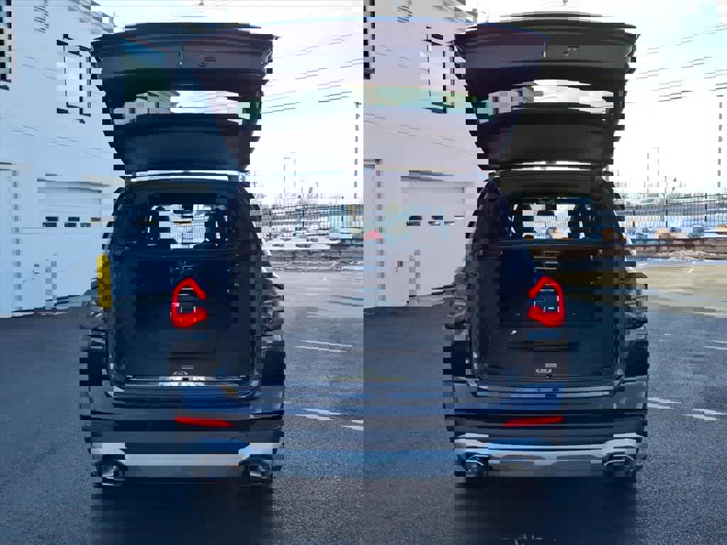 Used 2024 BMW X3 xDrive30i image 9