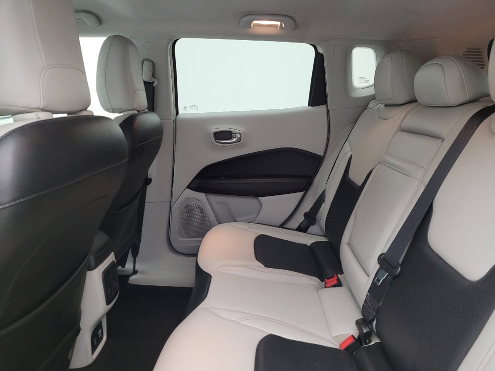 Used 2018 Jeep Compass Limited w/ Navigation Group image 18