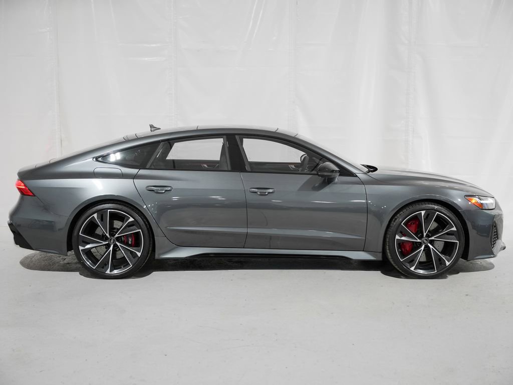 Used 2023 Audi RS 7 Sportback w/ Black Optic Package AWD/4WD image 7