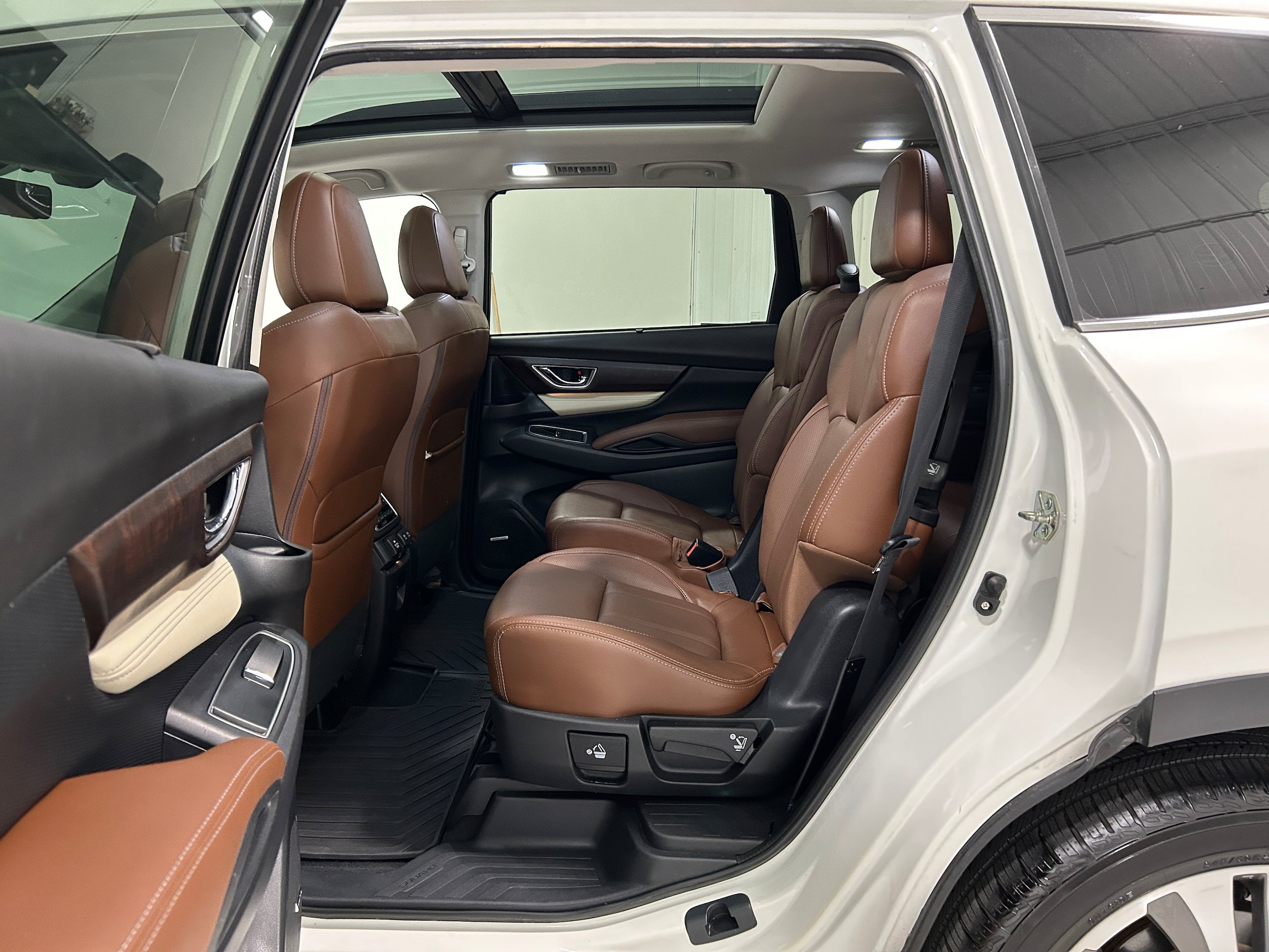 Used 2020 Subaru Ascent Touring w/ Popular Package #2A AWD/4WD image 30
