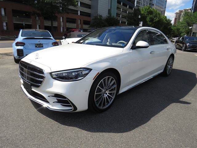Certified 2022 Mercedes-Benz S 500 4MATIC w/ AMG Line Package image 1