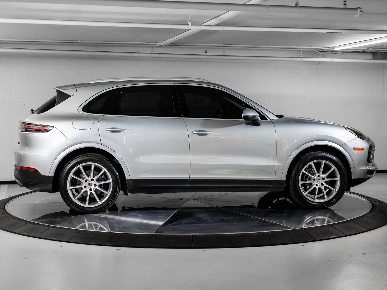 Certified 2020 Porsche Cayenne image 8