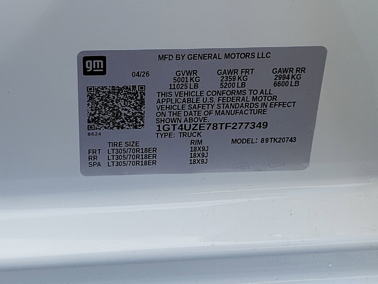 New 2026 GMC Sierra 2500 AT4X AWD/4WD image 17