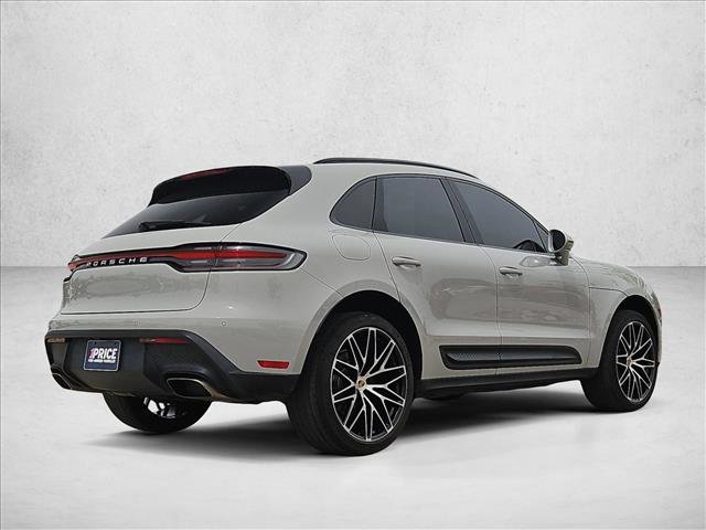 Used 2023 Porsche Macan AWD/4WD image 5