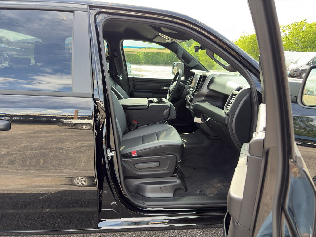 New 2026 RAM 1500 Tradesman AWD/4WD image 15