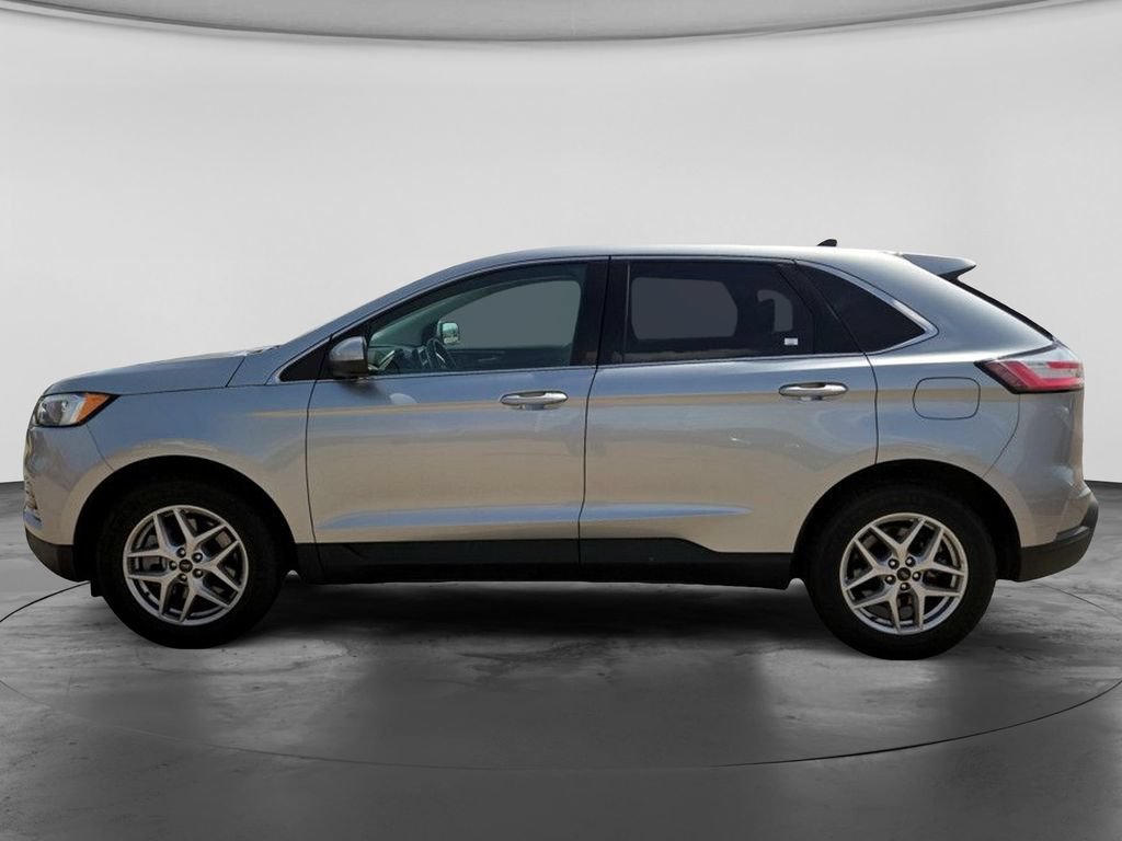 Used 2024 Ford Edge SEL AWD/4WD image 10