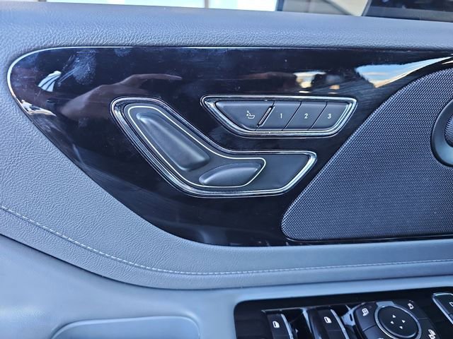 Used 2020 Lincoln Aviator Reserve w/ Equipment Group 201A image 22