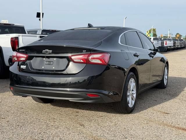 Used 2021 Chevrolet Malibu LT FWD image 5